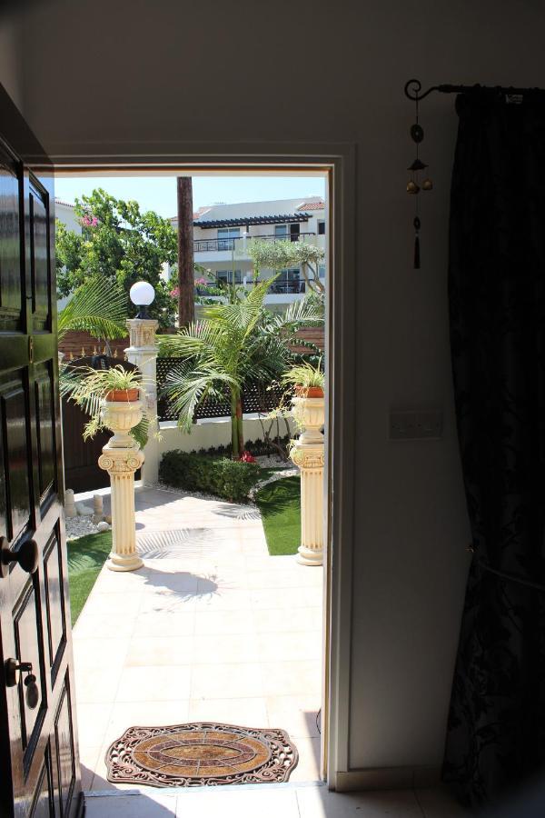 Ivoton Home Пафос Екстер'єр фото