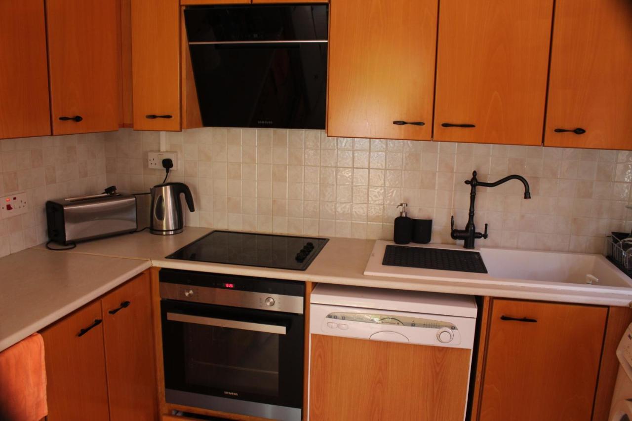 Ivoton Home Пафос Екстер'єр фото